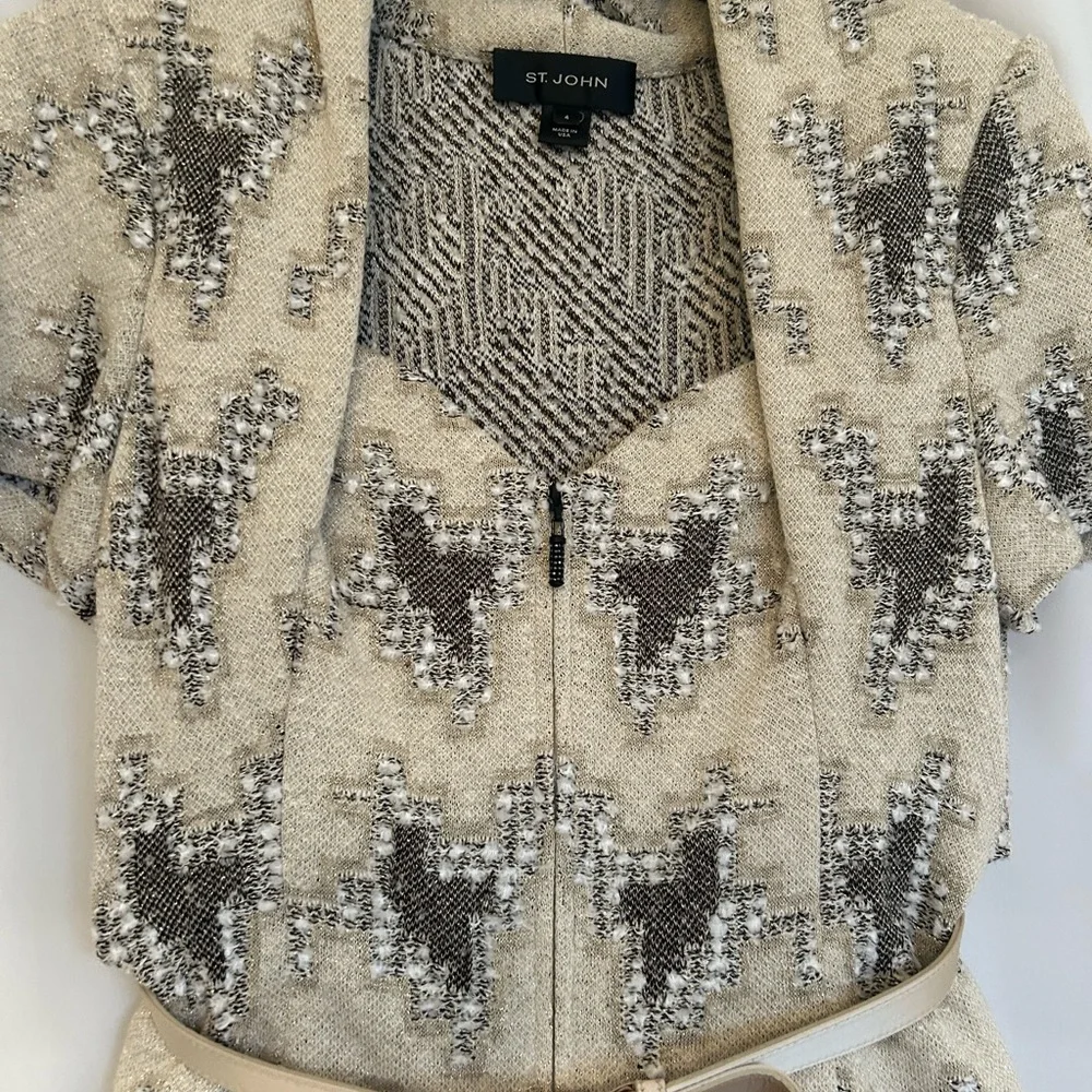 ST. JOHN “ STUNNING “ TWO PIECE EVENING WEAR 4  Worn twice Excellent Condition - Picture 13 of 13